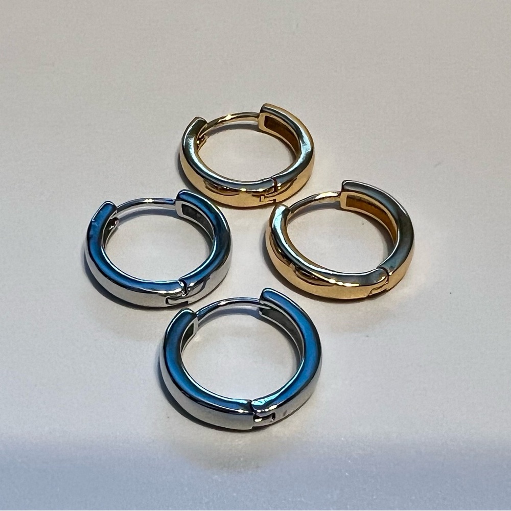 2-Piece Huggie Earrings